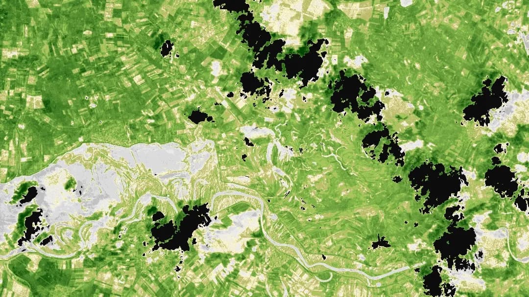 Composite cloud map overlay refining NDVI and crop analysis for accurate agricultural and environmental insights